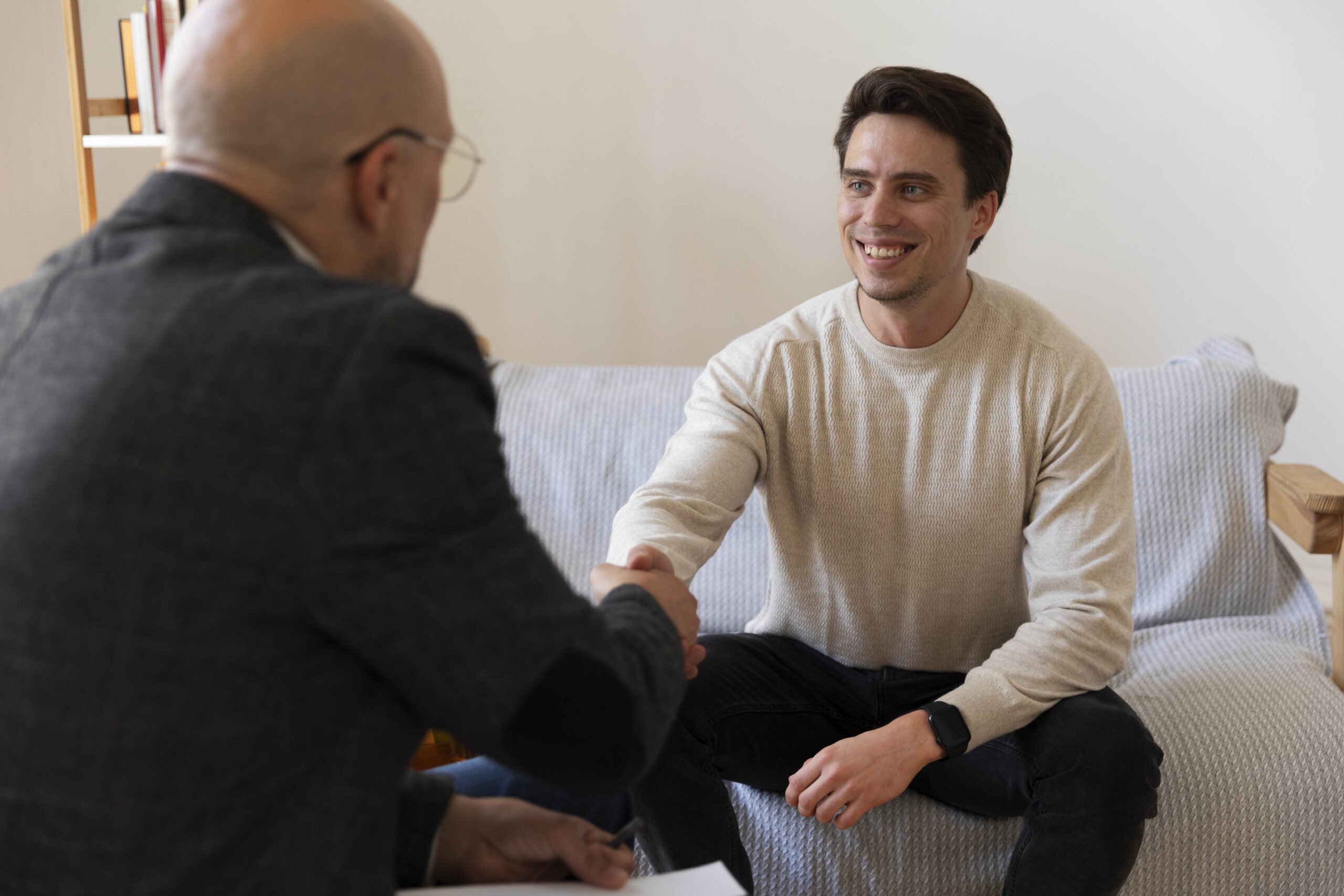 Therapist and client agreeing on next steps after consultation